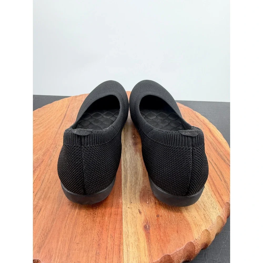 Vivaia claire walker Round Toe Flats Women 37.5 7 Black Knit Sustainable Slip On